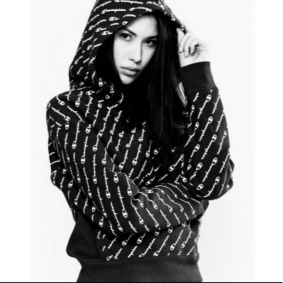 Spring summer weather items for sale and with discounted shipping 2022 c… - Picture 2 of 13